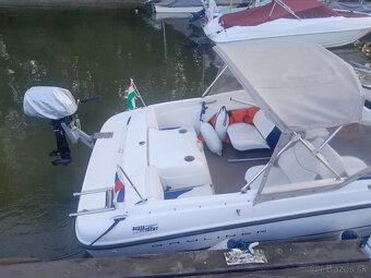 Motorový čln,BAYLINER 175LS + príves - 8