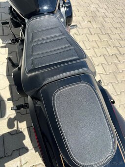 HARLEY DAVIDSON FATBOB 107 SOFTAIL - 8