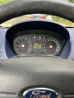 Ford Fiesta 1.25 benzín - 8