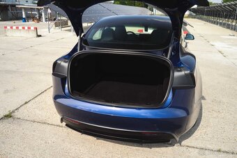 Tesla Model 3 Performance AWD 461 kW - 8