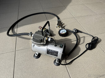 Predám novú drevenú skrinu na dlhé 5. ks zbraní a iné.... - 8