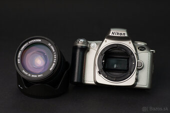 Nikon F-55 - 8