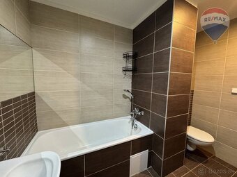 Elegantný 2-izbový byt, pár minút peši od centra Liptovského - 8