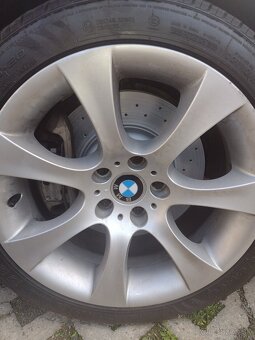 BMW E60 540i - 8