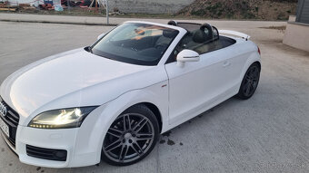 Predám audi TT cabrio - 8