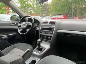 Škoda Octavia Combi 1.6TDI 77kW klima tempomat - 8