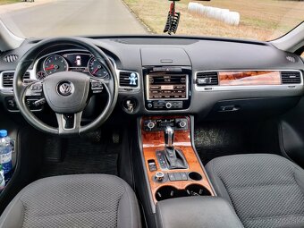 Volkswagen Touareg 3.0l TDI 150kw ťažné zariadenie 3,5t - 8
