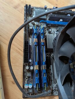 predam komponenty zo starsieho PC, MoBo,CPU,RAM - 8