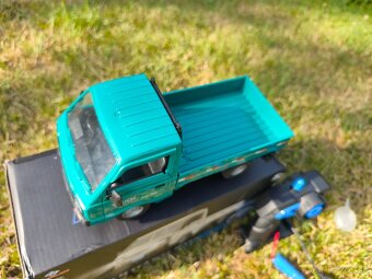 RC auto Subaru Samba 1:16 2,4GHz 2WD - 8