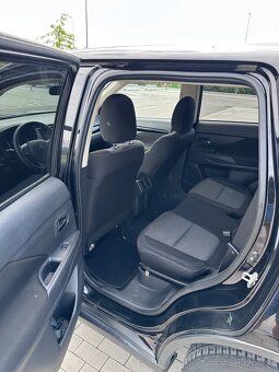Mitsubishi Outlander 2.4L benzin 122.000km - 8
