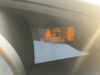 Toyota Verso Benzin - 8