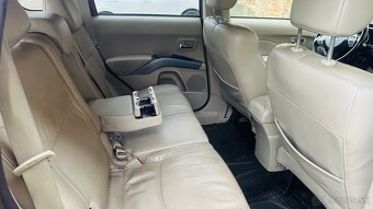 Mitsubishi Outlander 2.0DI-D 4x4 - 8