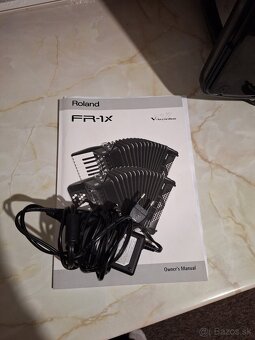 Roland FR-1X chromaticka harmonika - 8