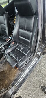 Predám bmw e34 525tds touring - 8