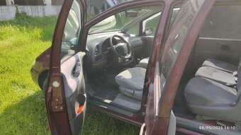 Ford Galaxy 1.9 TDI - 8