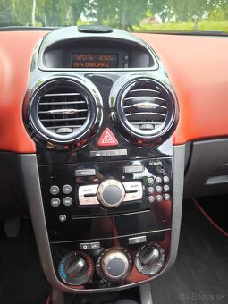 Opel Corsa 1.2 - 8