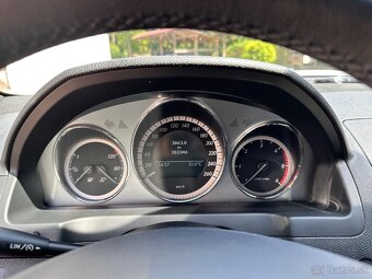 Mercedes C 220 CDi - 8