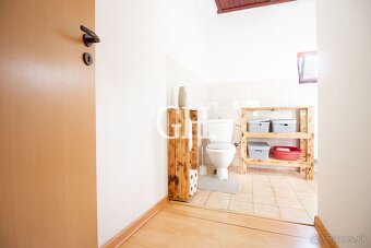 Dom s výhľadom ako z rozprávky – Muránska Zdychava, ideálny  - 8