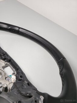 Skosený volant s radením f1 - 8