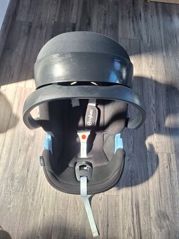 Kočiar Moon Resea - 8