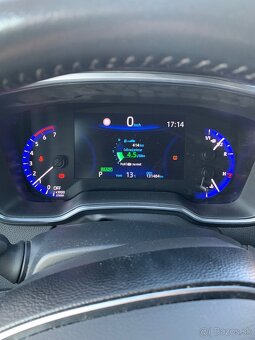 Toyota Corolla Hybrid 1,8 - 8