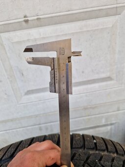 255/45 R19 zimné - 8