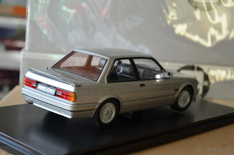 1:18 BMW 325i - 8