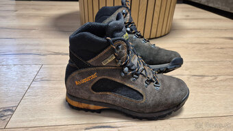 La Sportiva, Garmont a batoh Norrona Svalbard 20 - 8