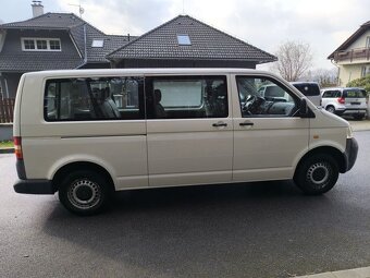 VW TRANSPORTER 2,5 TDi LONG-9-míst - 8