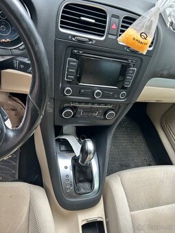 Volkswagen golf 6 1.6tdi - 8