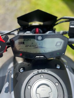 Yamaha mt07 - 8