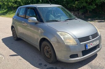 Suzuki Swift - 8