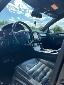 VW Touareg 3.0 tdi - 8