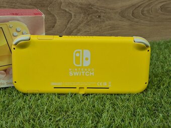 Nintendo Switch Lite žlté + hra KohLanta - 8