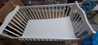 Detská postieľka + 2x matrac + antirefluxný vankúš - 8