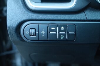 KIA Ceed - 8