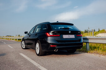 BMW 320d MHEV xDrive Touring, model 2021, len 69500 km, DPH - 8