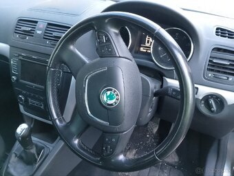 Škoda yeti - 8