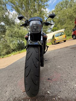 Sutuki GSR600 - 8