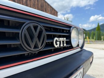 Volkswagen Golf Mk2 GTI - 8
