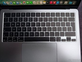 Predám/Vymením MacBook Air 13” M4 (2025) – 16 GB / 512 GB - 8