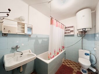 Exkluzívne na predaj rodinný dom, Malčice - 8