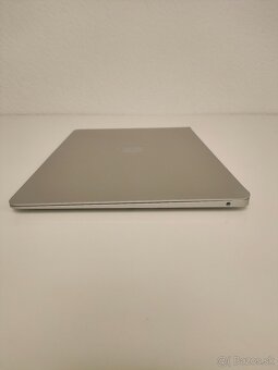 MacBook Air 2020 M1 | 8GB • 256GB - 8