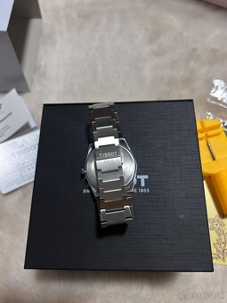 Tissot PRX - 8