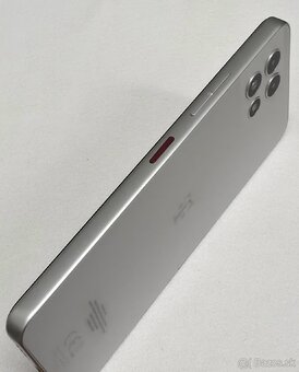 T Phone 2 - 8