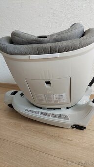 Autosedačka 0-18kg Petit&Mars Reversal II Isofix - 8