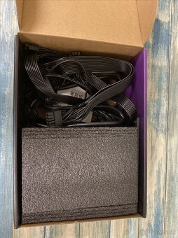 PC zdroj Cooler Master V850 SFX GOLD PSU 80 - 8