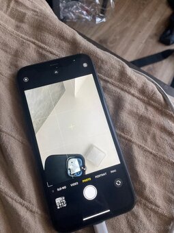 Iphone 11 - 8