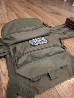 Vesta / Nosič plátov 8Fields zelená, plne vybavená - 8