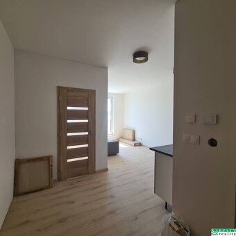 SLNEČNÝ 1,5 - IZBOVÝ BYT V NOVOSTAVBE OPÁL V BRATISLAVE-JARO - 8